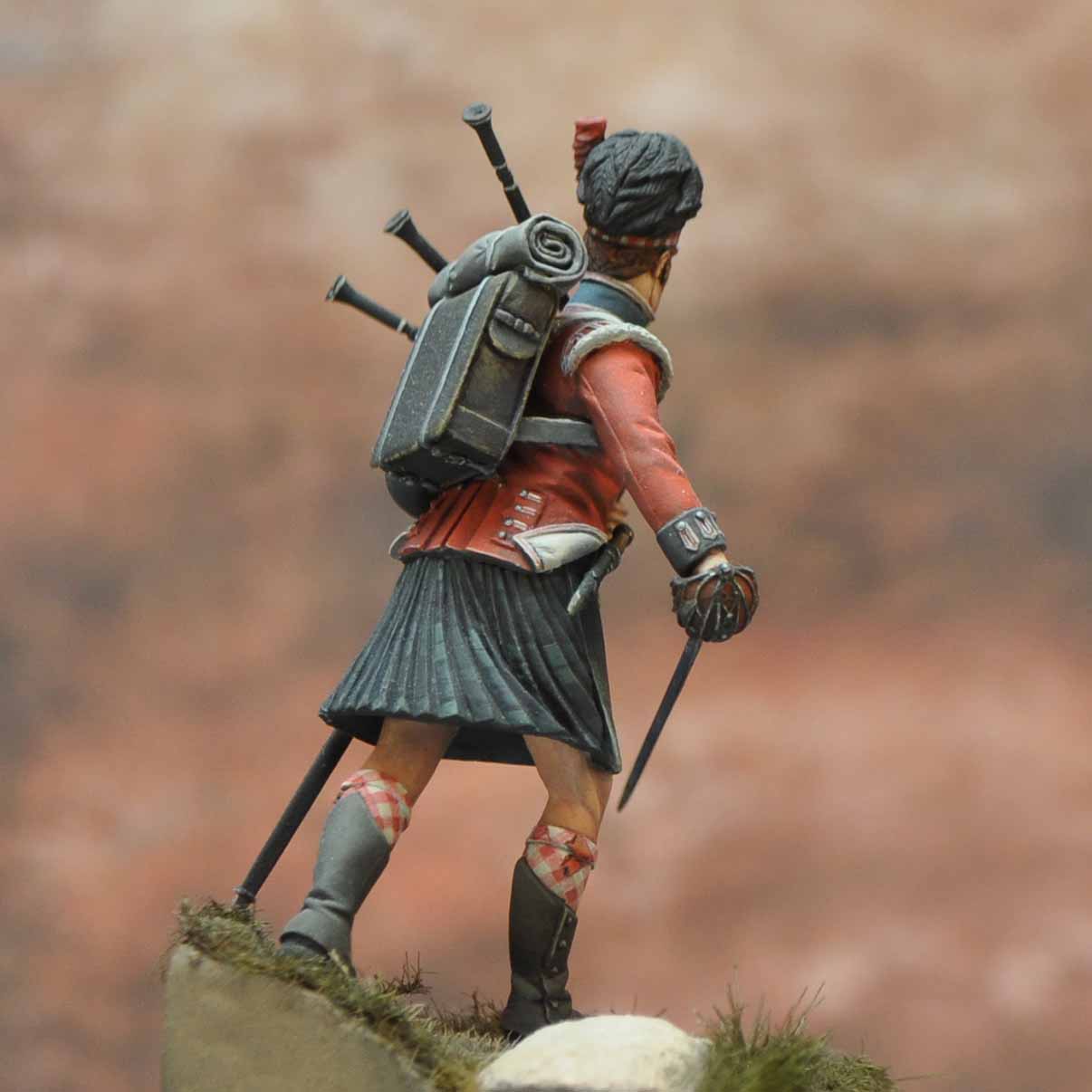 ART GIRONA International Serie 42nd Highlanders Piper figurine 1809