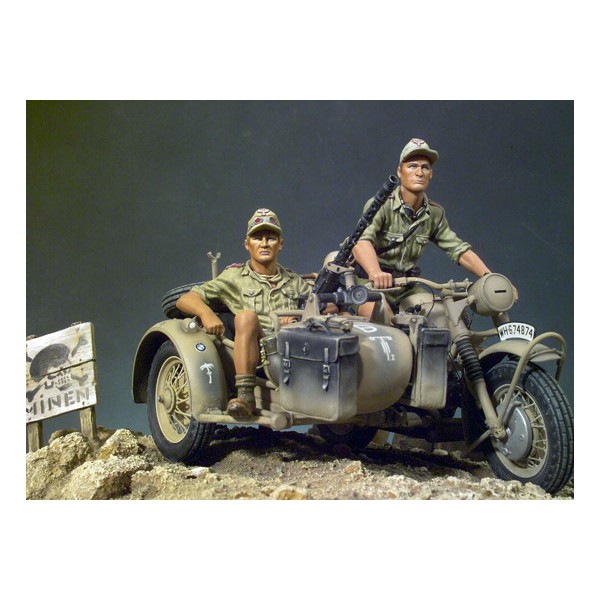 Art Girona Miniatures Afrikakorps BMW-R75 moto sidecar 90mm