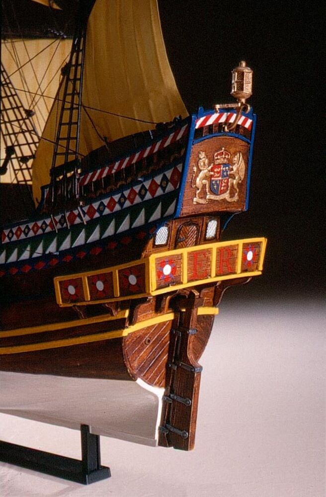 Heller Historical Collection Golden Hind 1/96 maquette galion