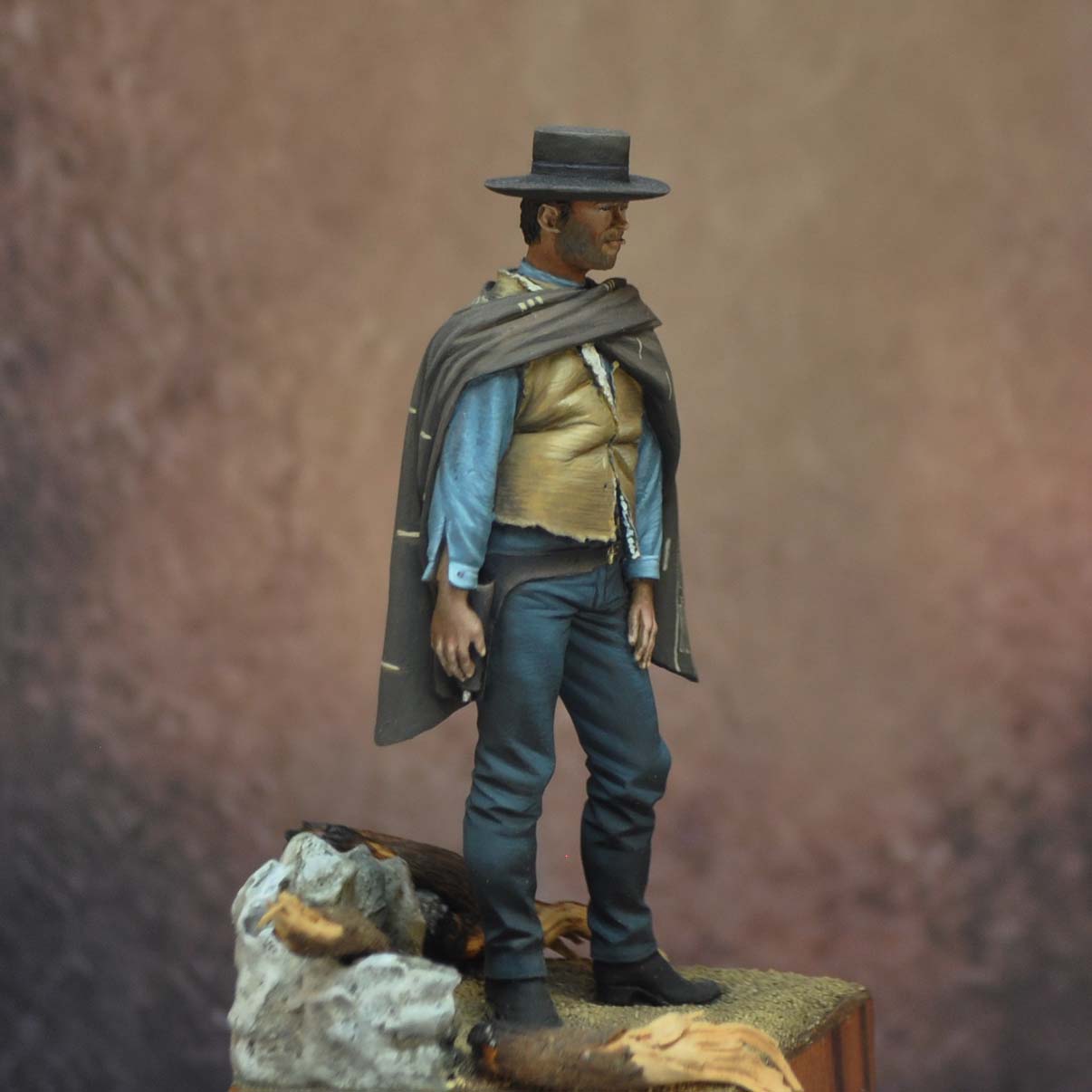 Art Girona 70mm The Gunman figurine 70mm à peindre