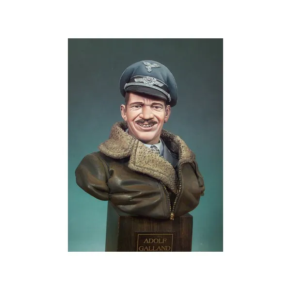 Art Girona Adolf Galland buste pilote Seconde Guerre mondiale