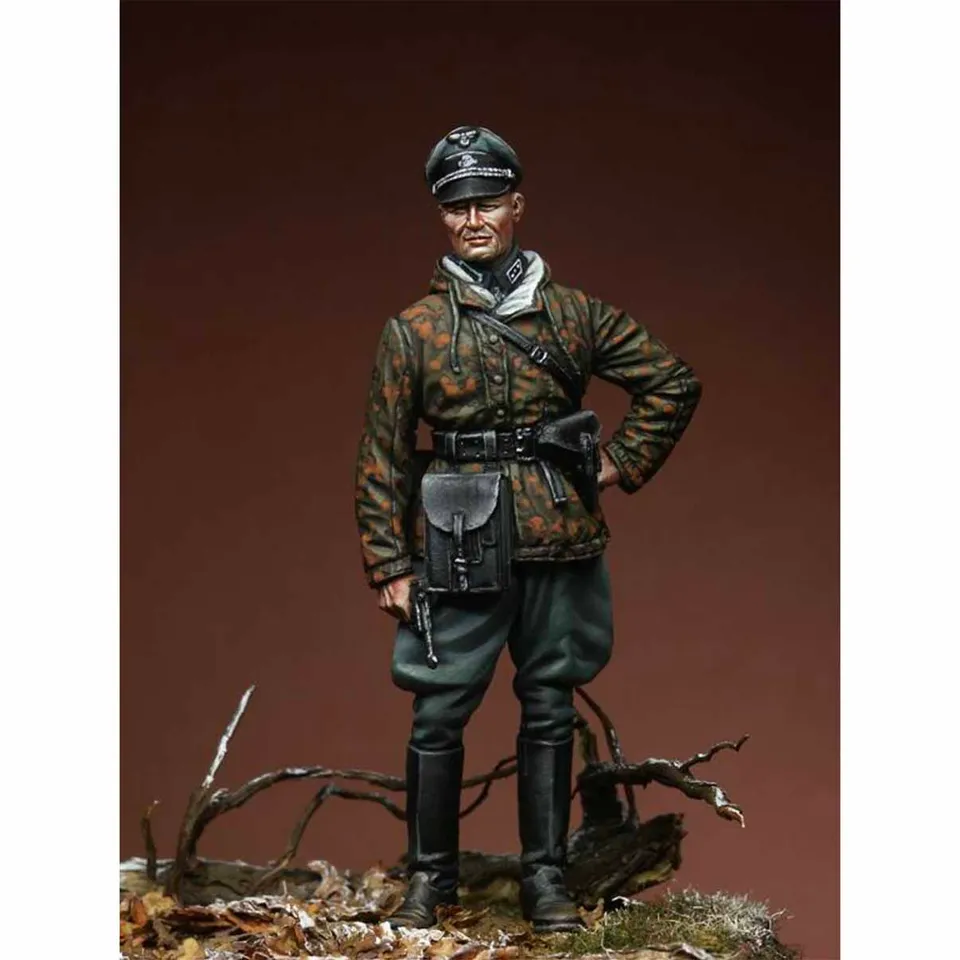 Art Girona Miniatures SS Untersturmführer figurine 2GM