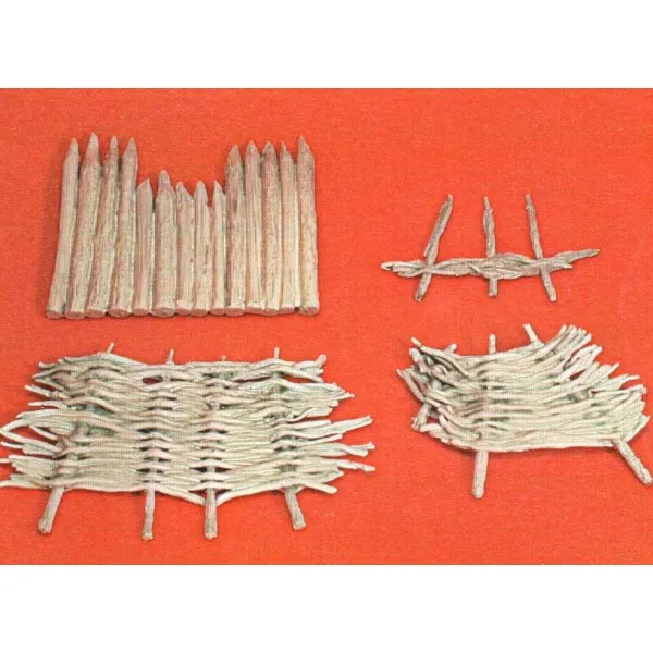 Art Girona Bases Palisades and Palings Europe décor diorama