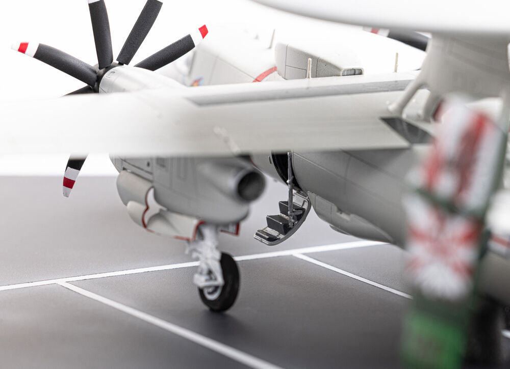 Heller E-2C Hawkeye 1/72 maquette avion militaire