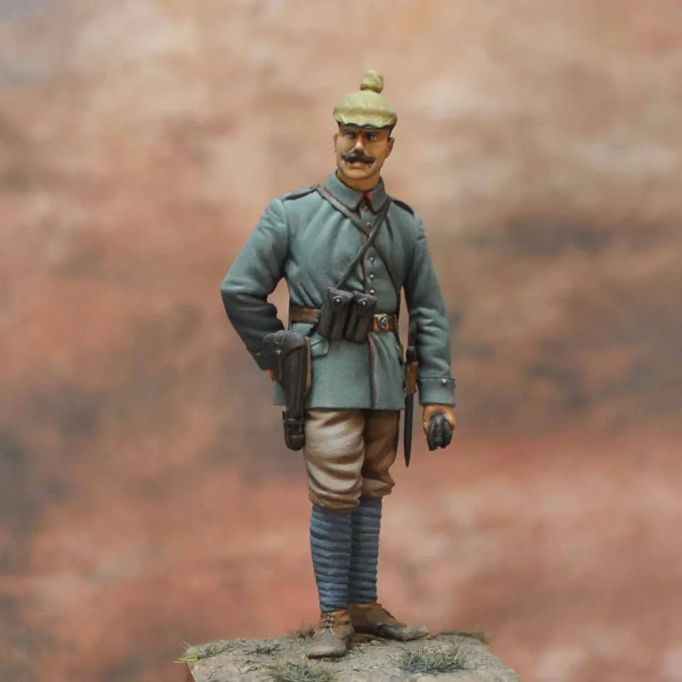 ART GIRONA International German Mountain Gunner figurine 1914