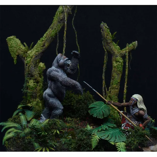 Art Girona Watutsi Warrior figurine guerrier Ruanda XIXe