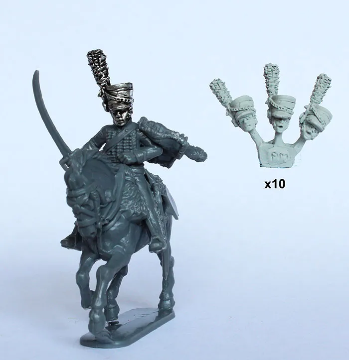 Perry Miniatures Napoléonien FN228 30 Têtes Hussards Figurine
