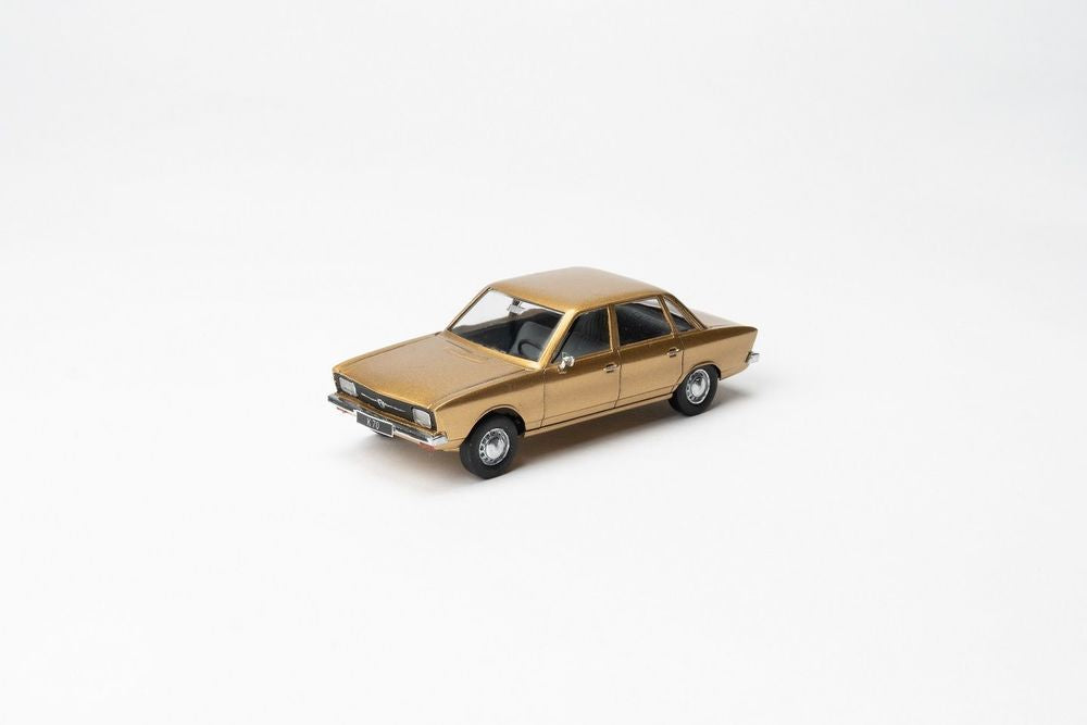 Heller The 9.99 K70 maquette voiture 1/43 plastique
